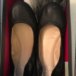 Vince Camuto flats
